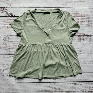 Women's Green V-Neck Top